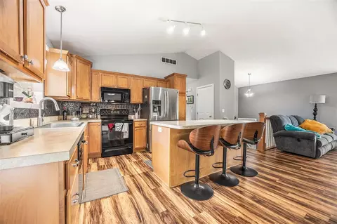 Kitchen - 3380 Milo, Walker, MI 49534 photo 3 of 5