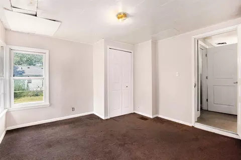 Bedroom - 75 Parsonage, Saranac, MI 48881 photo 3 of 7