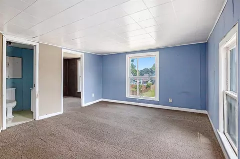 Bedroom - 75 Parsonage, Saranac, MI 48881 photo 6 of 7