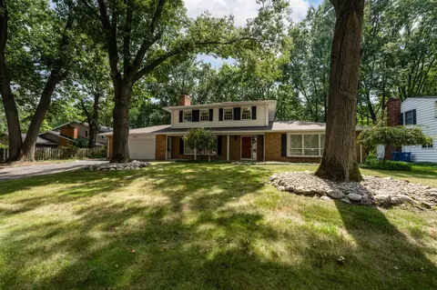 2913 Larry, Kalamazoo, MI 49008