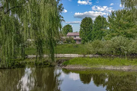 16980 S Schwark, Three Oaks, MI 49128