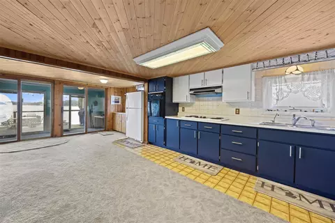 Kitchen - 641 Clark, Ceresco, MI 49033 photo 3 of 3