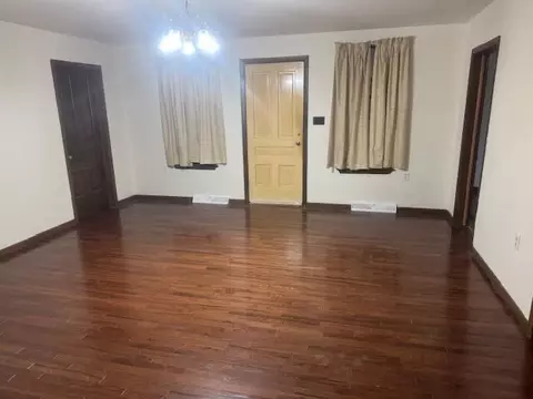 Living - 10501 Hadley, Gregory, MI 48137 photo 2 of 5
