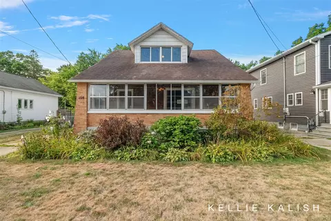 108 Montrose, Grand Rapids, MI 49505