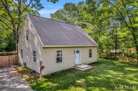 1321 N Scenic, Muskegon, MI 49445