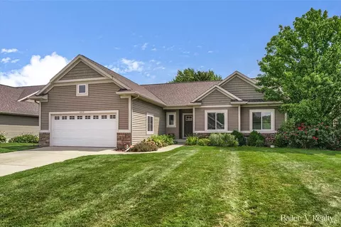 5500 Mills Rdg, Wyoming, MI 49418