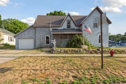 627 S Chestnut, Reed City, MI 49677