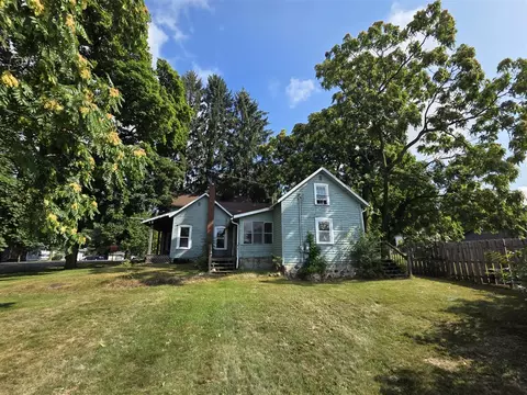 126 N 2nd, Edmore, MI 48829 photo 4