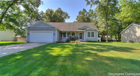 2551 Hiawatha, Muskegon, MI 49445