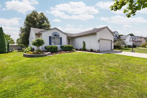419 Woodland, Saline, MI 48176