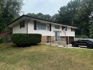 4736 S Cedar, Stevensville, MI 49127
