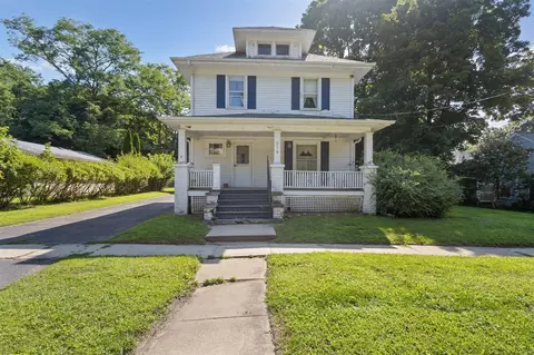 314 N Linden, Marshall, MI 49068