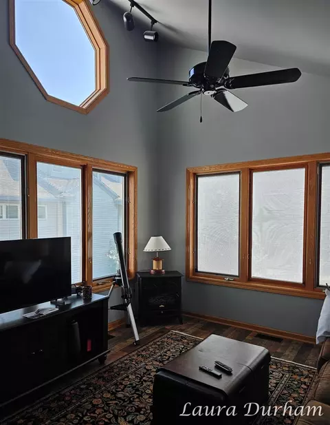 Living - 342 A Mariners Cv, Douglas, MI 49406 photo 7 of 7