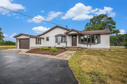 10261 96th, Zeeland, MI 49464