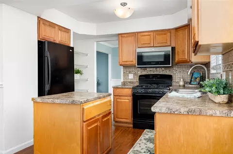 39740 Coronation, Canton, MI 48188 photo 13