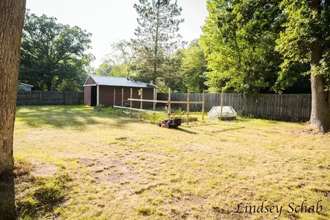 Exterior - 895 S Ransom, White Cloud, MI 49349 photo 6 of 12