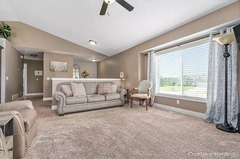 4263 Railside, Dorr, MI 49323 photo 6