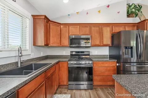 4263 Railside, Dorr, MI 49323 photo 12
