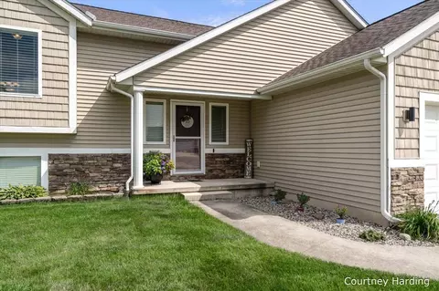 4263 Railside, Dorr, MI 49323 photo 3