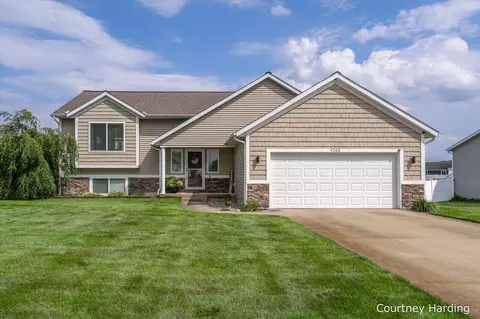 4263 Railside, Dorr, MI 49323 photo 31