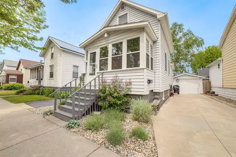 429 Jackson, Grand Haven, MI 49417