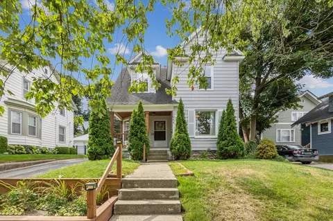 1046 Dunham, Grand Rapids, MI 49506