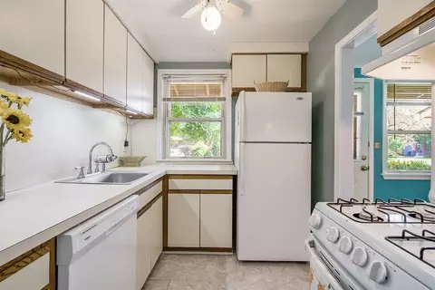 2832 Pittsfield #139, Ann Arbor, MI 48104 photo 2