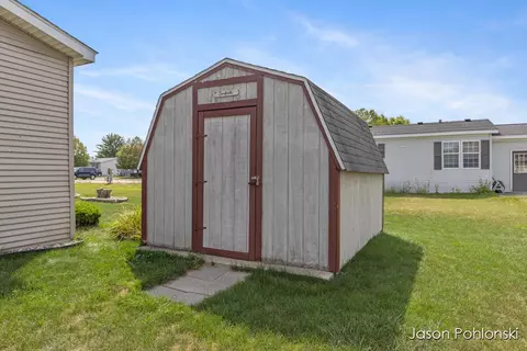 7429 Curry, Caledonia, MI 49316 photo 20