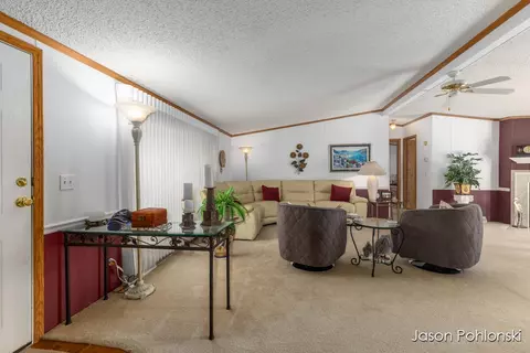 7429 Curry, Caledonia, MI 49316 photo 3