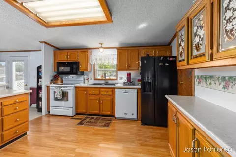 7429 Curry, Caledonia, MI 49316 photo 7