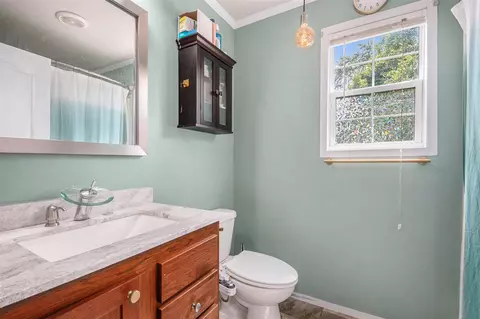 Bath - 3658 Saint Moritz, Grand Rapids, MI 49544 photo 1 of 2