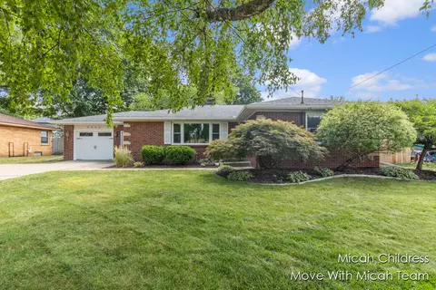 4466 Restmor, Grandville, MI 49418