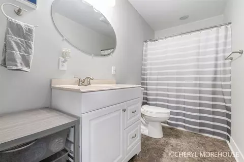 Bath - 1758 Cuper, Dorr, MI 49323 photo 2 of 2