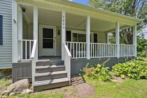 Exterior - 7000 N Sandstone, Jackson, MI 49201 photo 3 of 11
