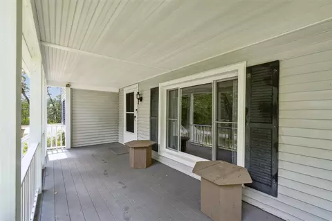 Exterior - 7000 N Sandstone, Jackson, MI 49201 photo 4 of 11