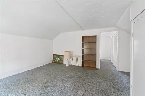 Bedroom - 7000 N Sandstone, Jackson, MI 49201 photo 4 of 5