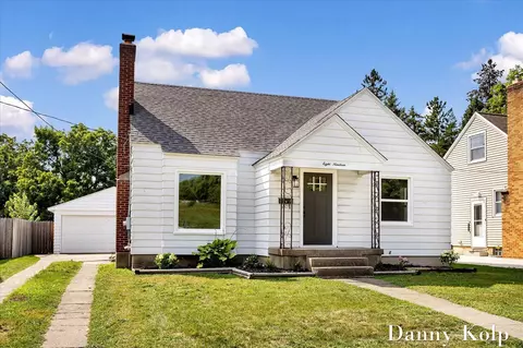 819 Eastern, Grand Rapids, MI 49503