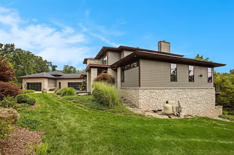 Exterior - 307 Windy Crst, Ann Arbor, MI 48105 photo 5 of 19