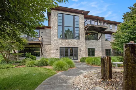 Exterior - 307 Windy Crst, Ann Arbor, MI 48105 photo 7 of 19