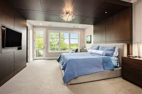 Bedroom - 307 Windy Crst, Ann Arbor, MI 48105 photo 3 of 8