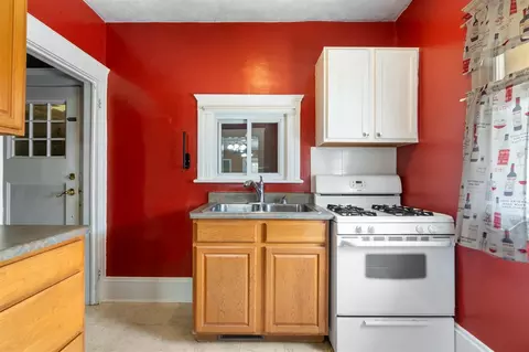 Kitchen - 1125 Walker, Jackson, MI 49202 photo 2 of 2