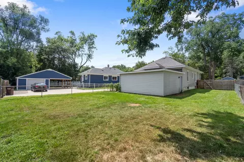 Exterior - 1125 Walker, Jackson, MI 49202 photo 6 of 7