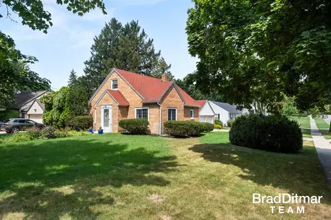 2325 Fulton, Grand Rapids, MI 49503