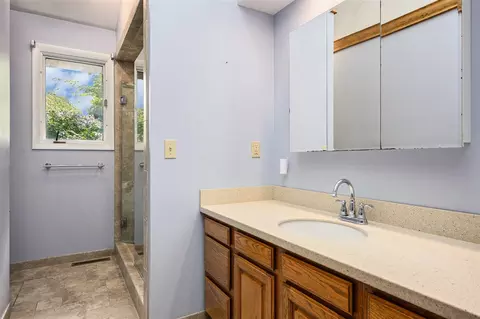 943 Eldridge, Kalamazoo, MI 49006 photo 10