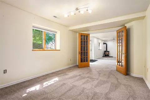 943 Eldridge, Kalamazoo, MI 49006 photo 18