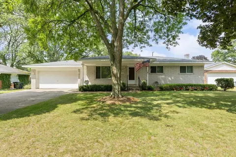 44701 Brockton, Sterling Heights, MI 48314