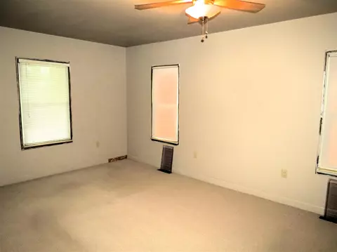 1216 Knapp, Jackson, MI 49203 photo 14