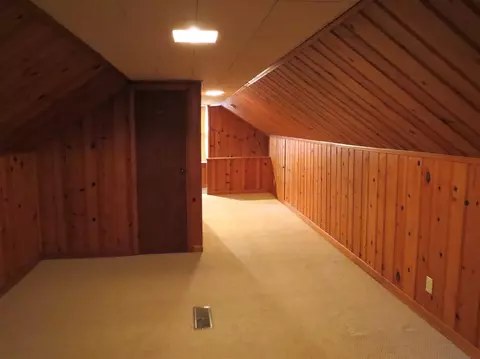 1216 Knapp, Jackson, MI 49203 photo 18