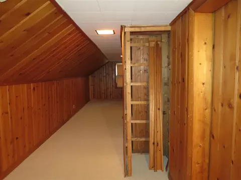 1216 Knapp, Jackson, MI 49203 photo 16