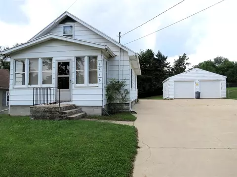 1216 Knapp, Jackson, MI 49203